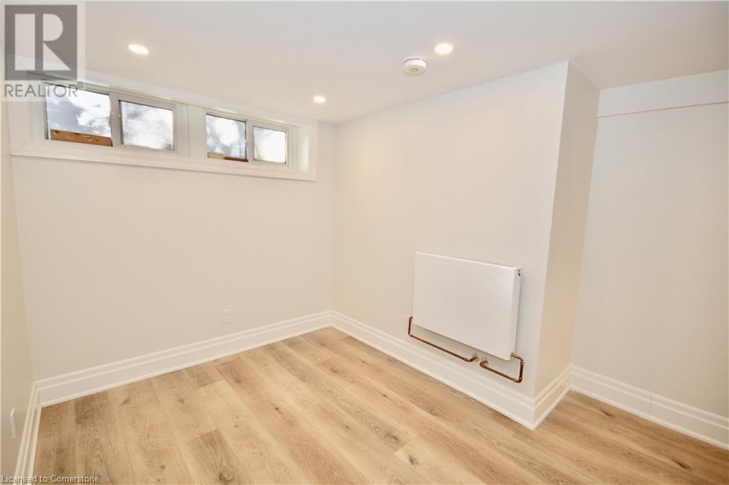 17 Inverness Avenue W Unit# Lower, Hamilton, Ontario  L9C 1A1 - Photo 10 - 40669514