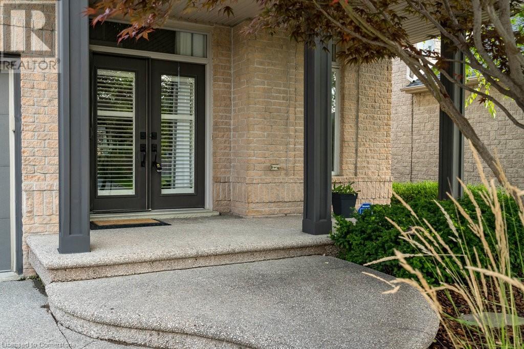 35 Holkham Avenue, Ancaster, Ontario  L9K 1N8 - Photo 2 - 40681731