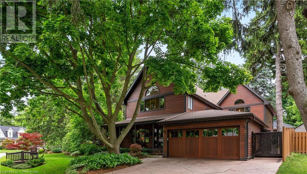 1194 STIRLING Drive, Oakville, Ontario