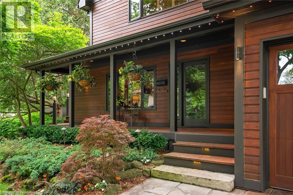 1194 Stirling Drive, Oakville, Ontario  L6L 1E6 - Photo 3 - 40681688