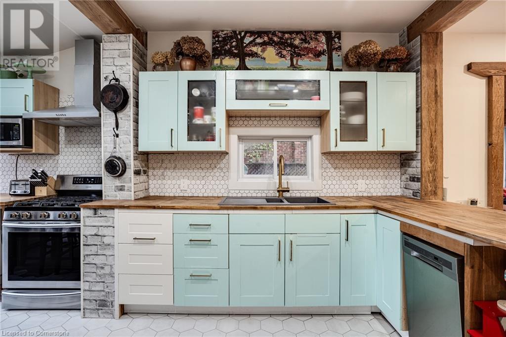 157 East 19th Street, Hamilton, Ontario  L9A 4S2 - Photo 24 - 40681377