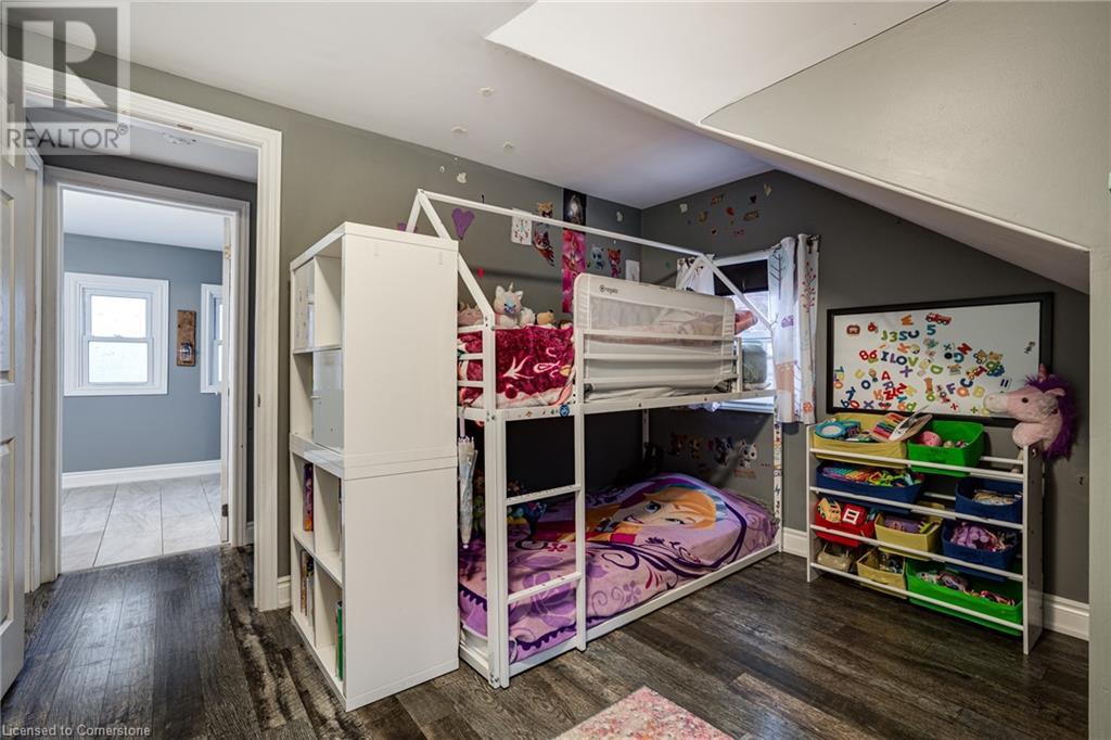 157 East 19th Street, Hamilton, Ontario  L9A 4S2 - Photo 33 - 40681377