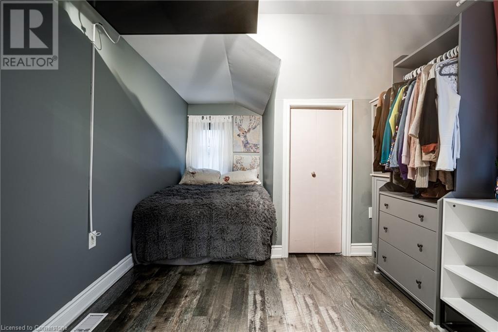 157 East 19th Street, Hamilton, Ontario  L9A 4S2 - Photo 35 - 40681377