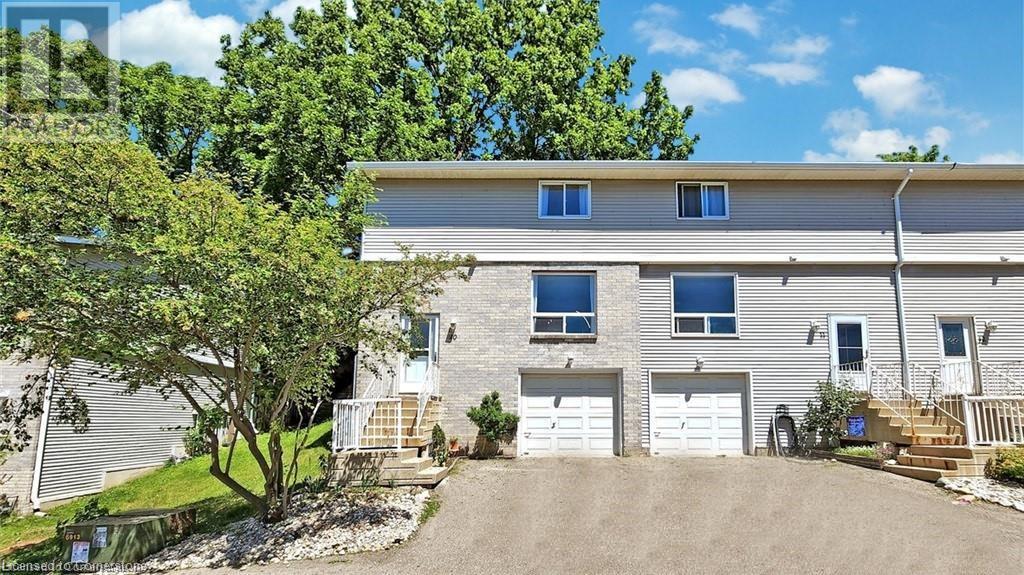 648 DOON VILLAGE Road Unit# 10, Kitchener, Ontario