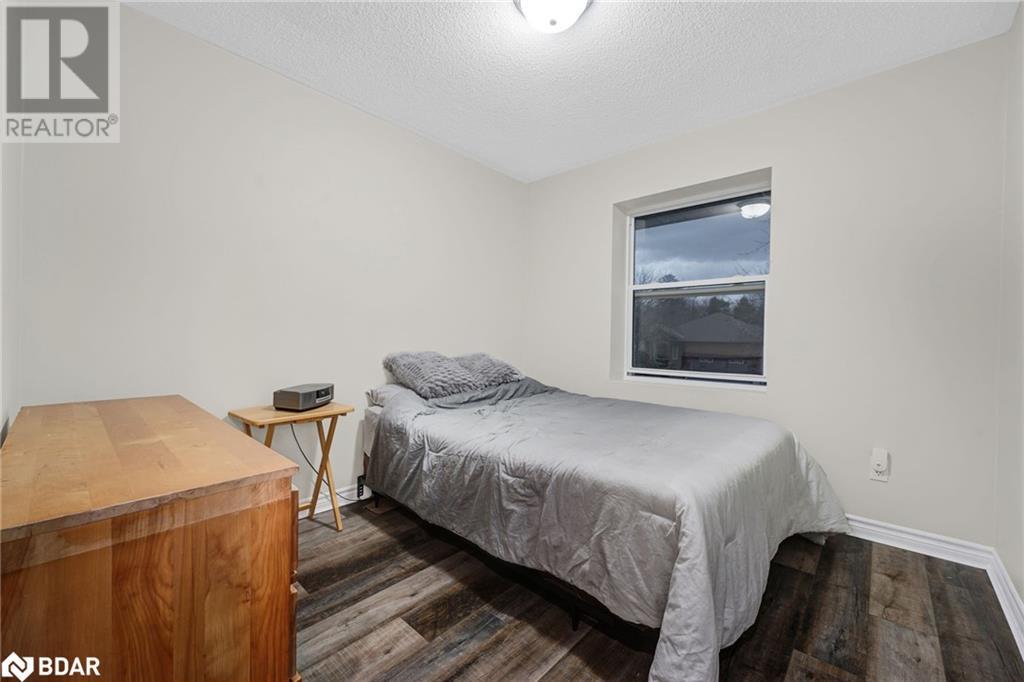 12 Riverdale Drive, Wasaga Beach, Ontario  L9Z 1E9 - Photo 21 - 40679570