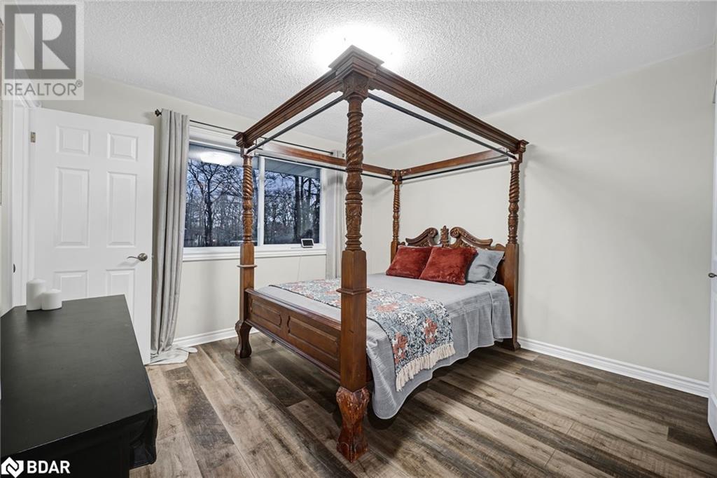 12 Riverdale Drive, Wasaga Beach, Ontario  L9Z 1E9 - Photo 19 - 40679570