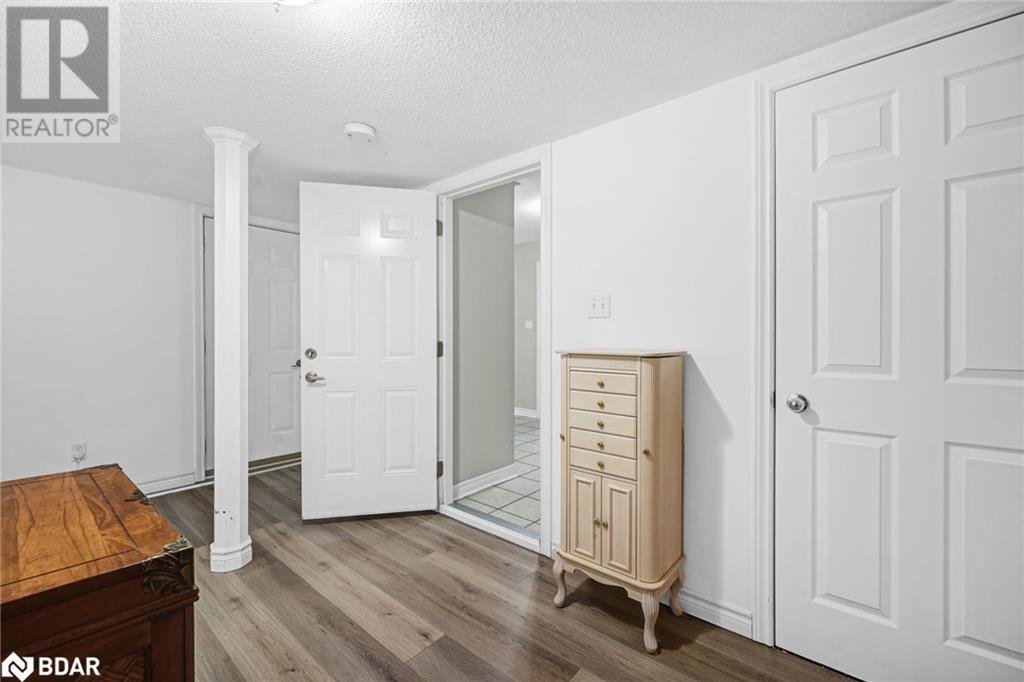 12 Riverdale Drive, Wasaga Beach, Ontario  L9Z 1E9 - Photo 22 - 40679570