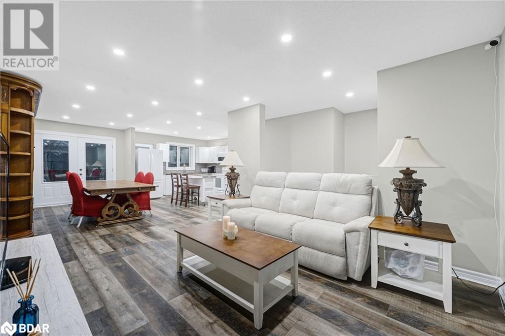 12 Riverdale Drive, Wasaga Beach, Ontario  L9Z 1E9 - Photo 7 - 40679570