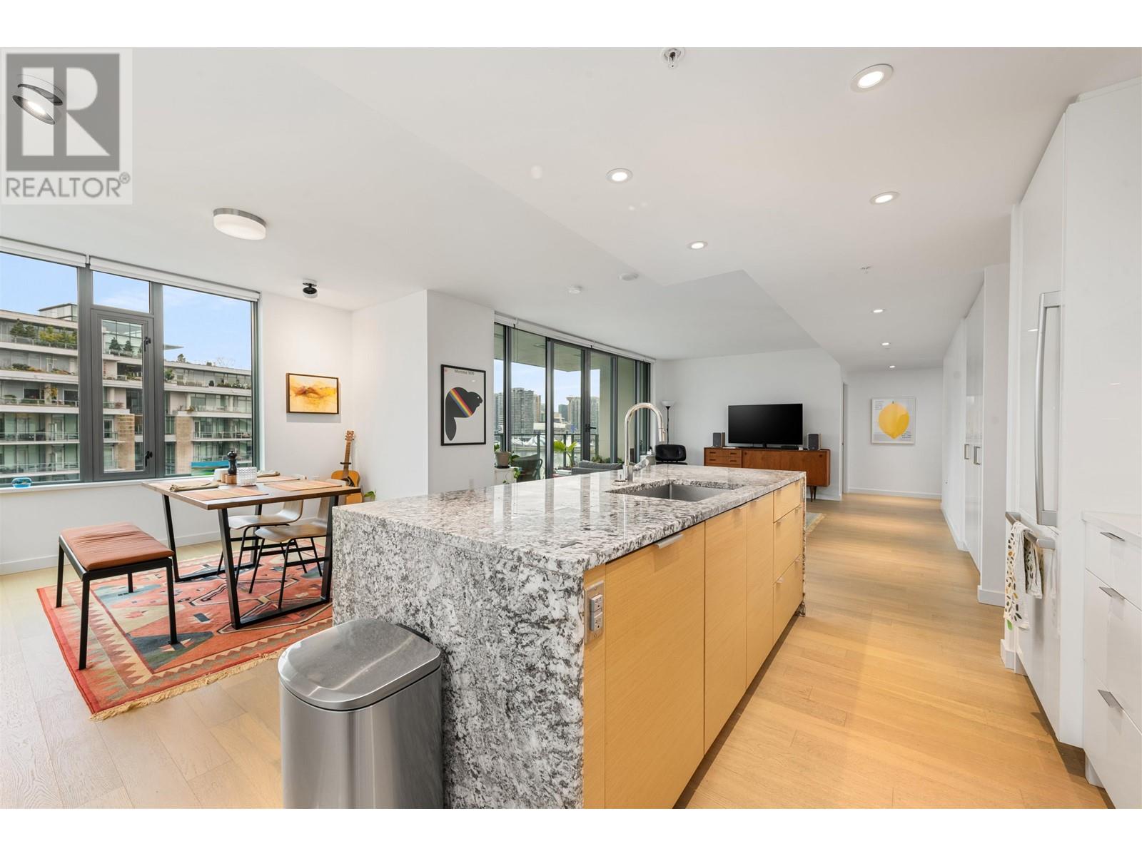 903 1678 Pullman Porter Street, Vancouver, British Columbia  V6A 0H4 - Photo 5 - R2938315