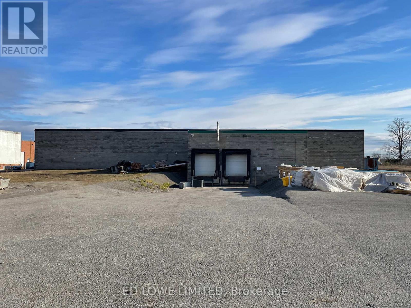 530 Welham Road, Barrie (0 East), Ontario  L4N 8Z7 - Photo 10 - S10429011