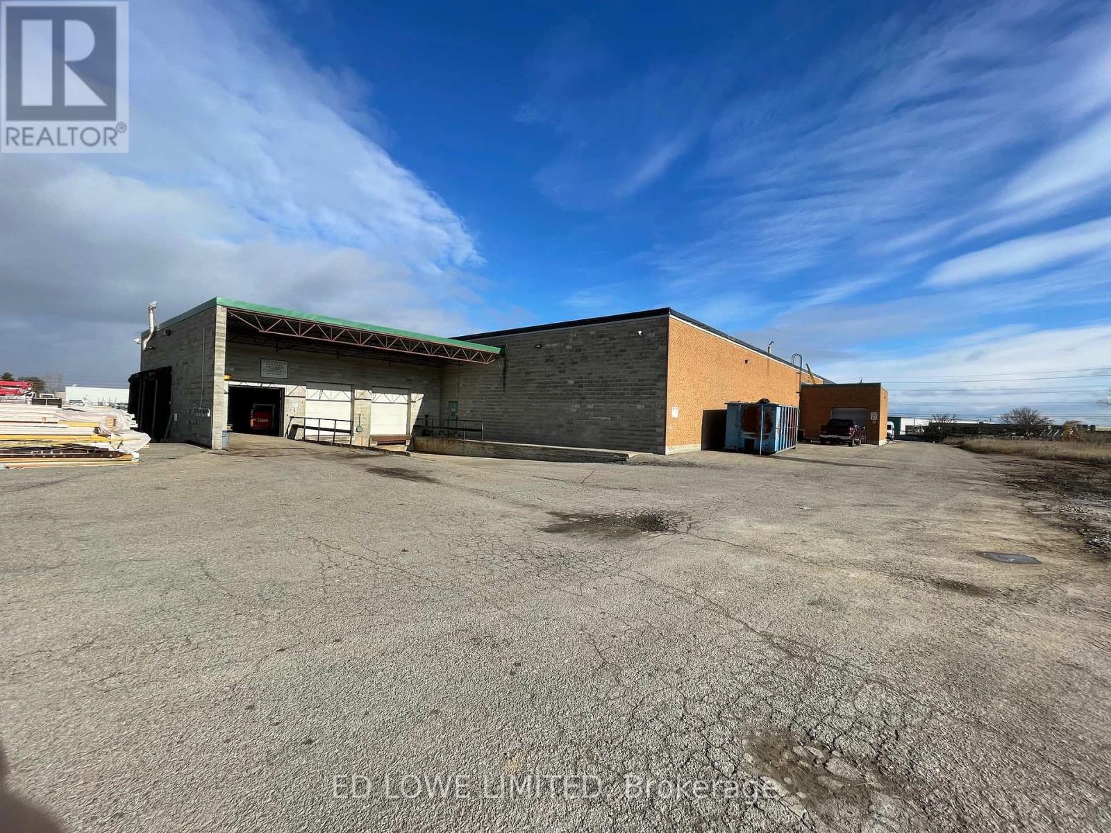 530 Welham Road, Barrie (0 East), Ontario  L4N 8Z7 - Photo 15 - S10429011