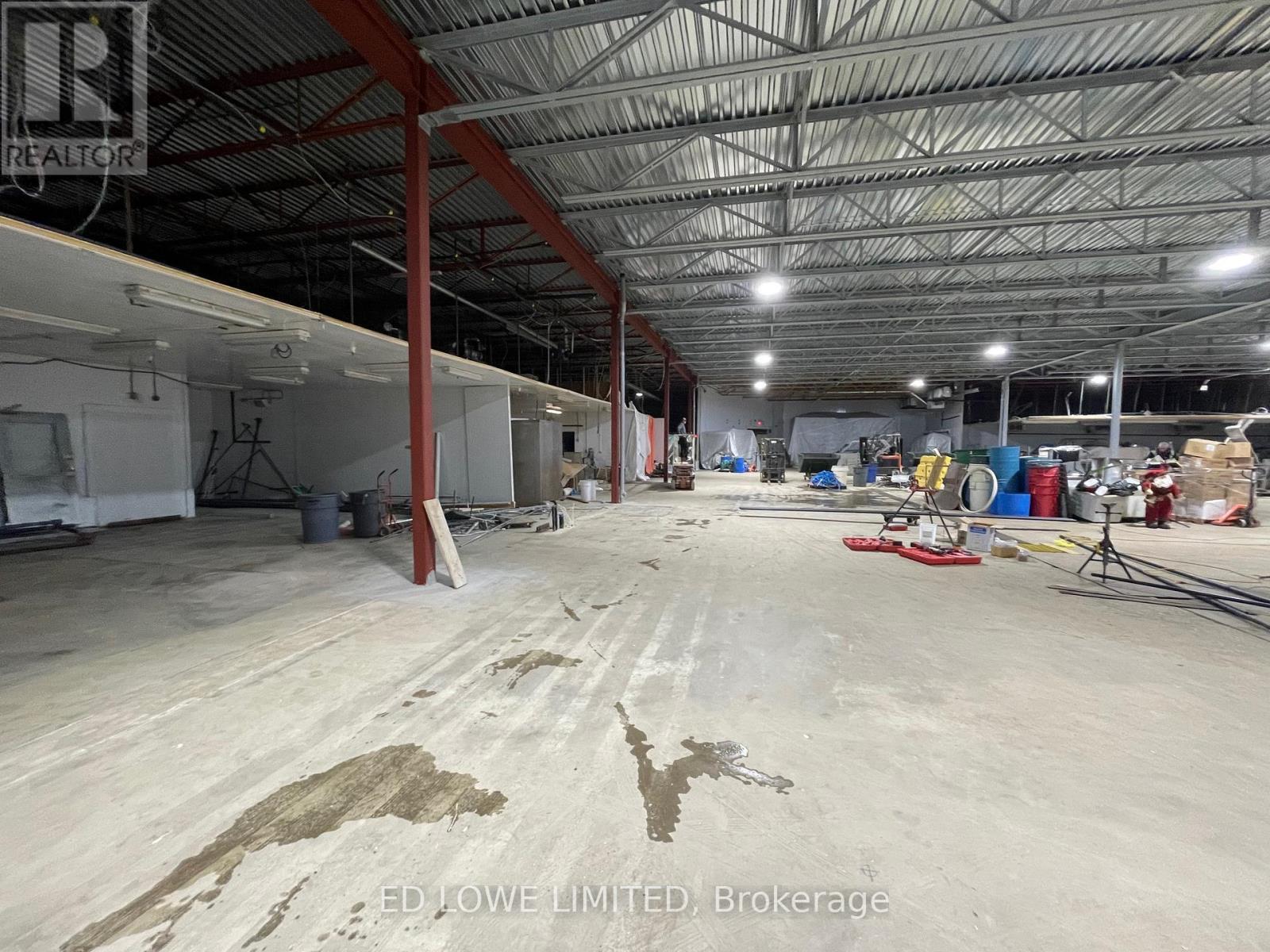 530 Welham Road, Barrie (0 East), Ontario  L4N 8Z7 - Photo 17 - S10429011