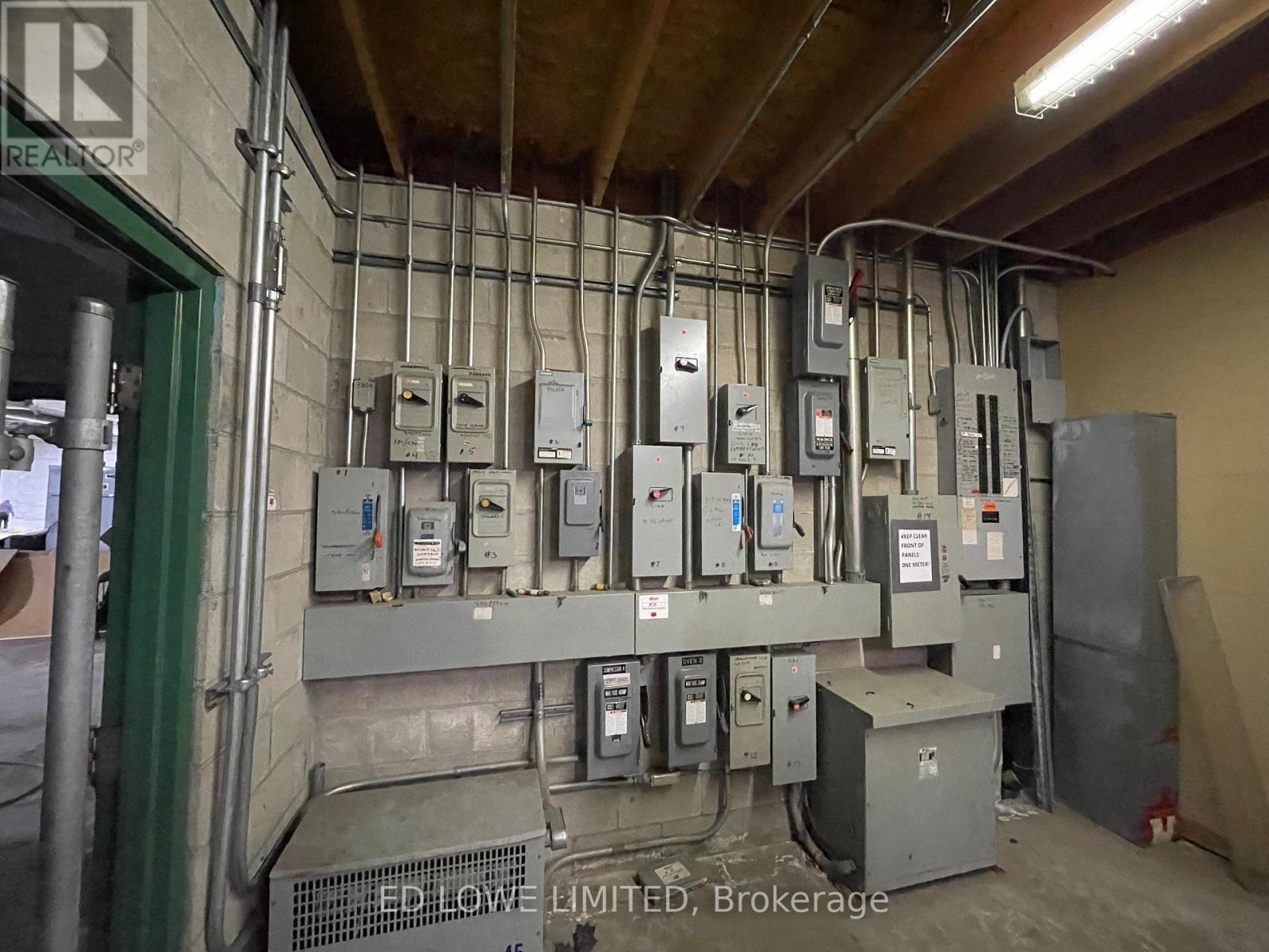 530 Welham Road, Barrie (0 East), Ontario  L4N 8Z7 - Photo 21 - S10429011