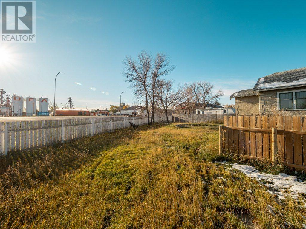 141 Crescent Avenue, Picture Butte, Alberta  T0K 1V0 - Photo 17 - A2175242