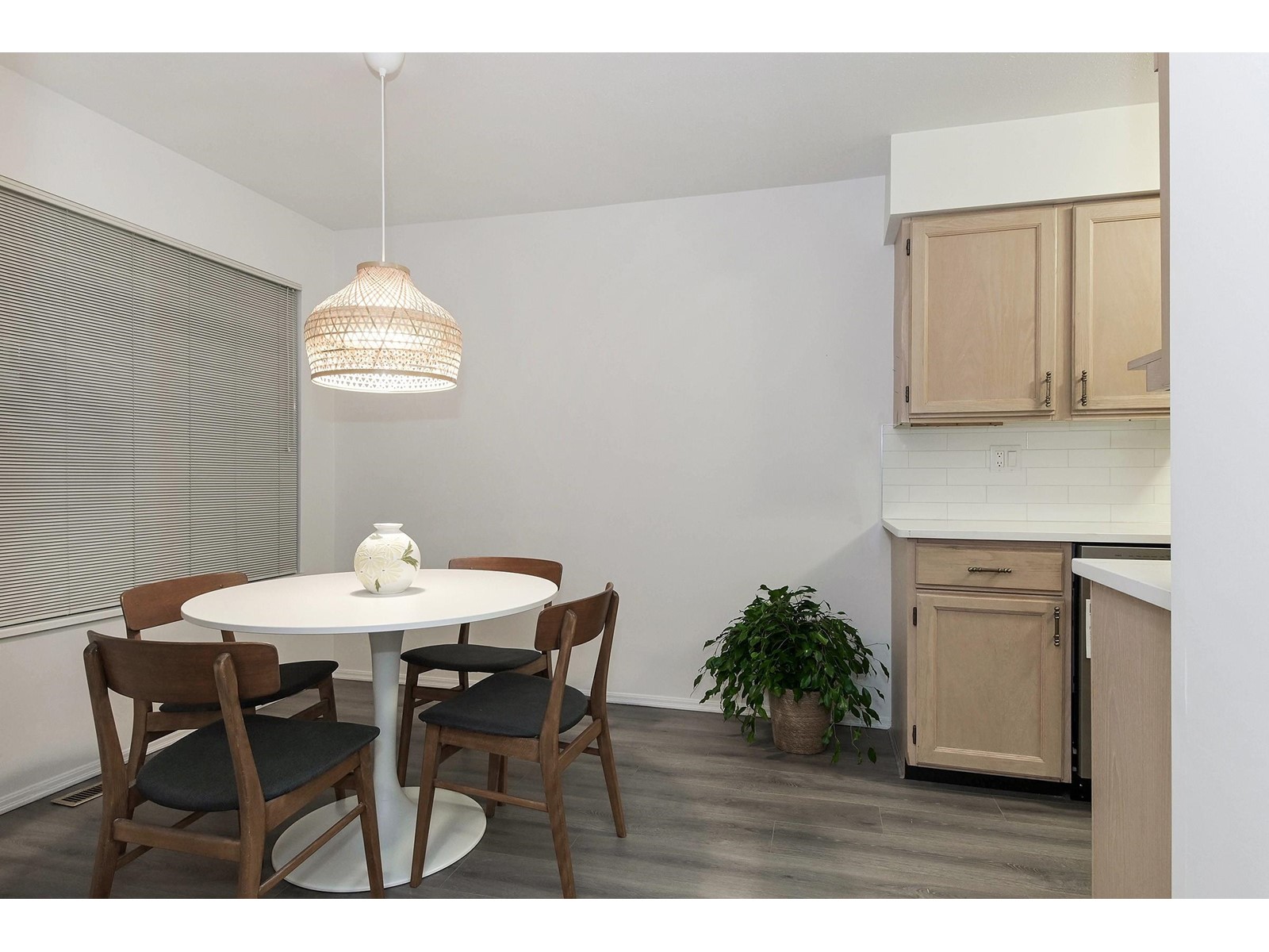 10 9947 151 Street, Surrey, British Columbia  V3R 9N7 - Photo 8 - R2947364