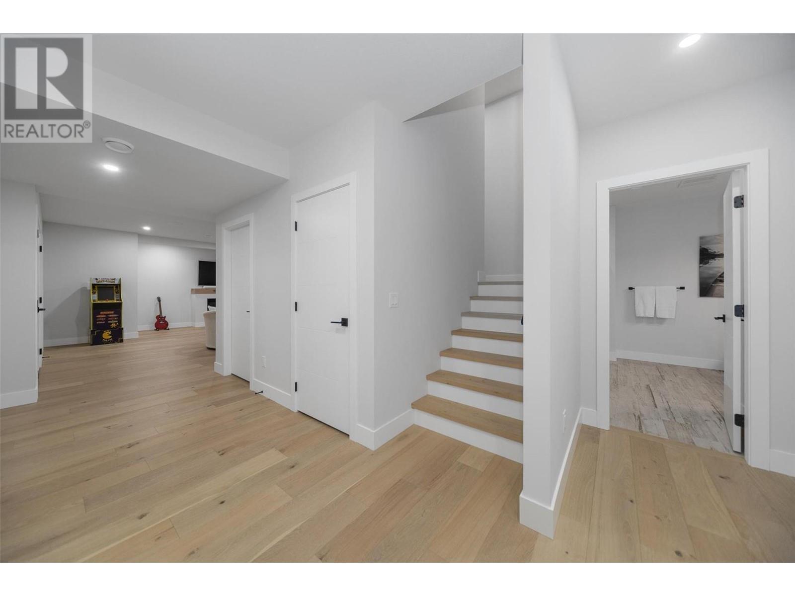 Property at 509 Eldorado Road image 4