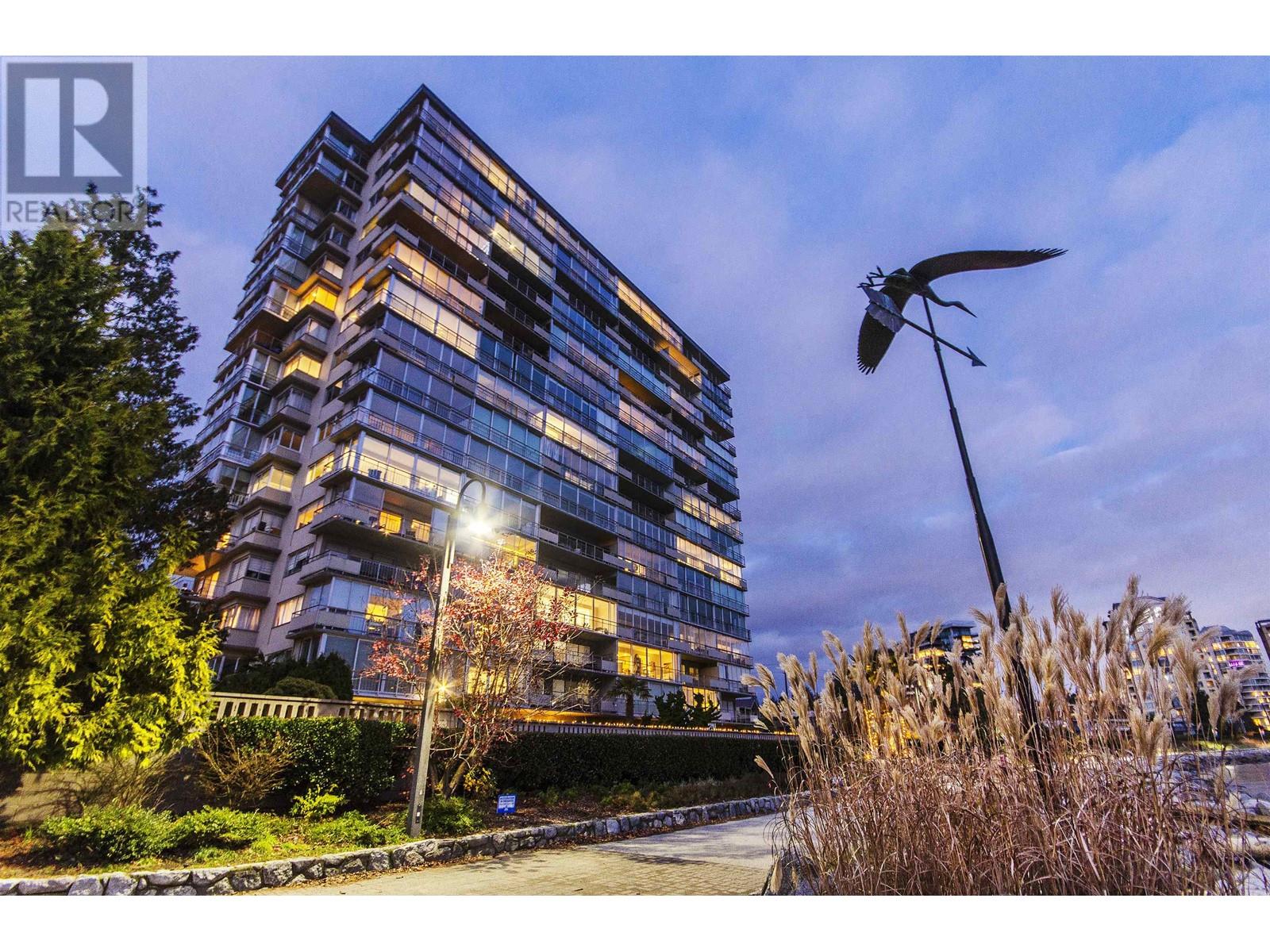 1102 150 24th Street, West Vancouver, British Columbia  V7V 4G8 - Photo 1 - R2947611