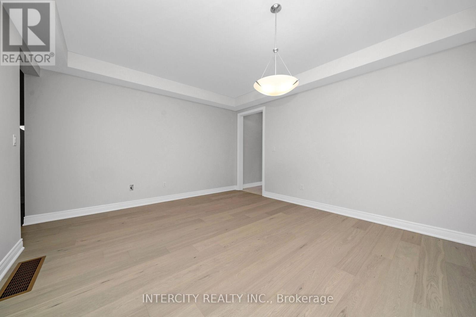 Lot 192 - 38 Keyworth Crescent, Brampton (Sandringham-Wellington), Ontario  L6R 4E8 - Photo 8 - W11442756