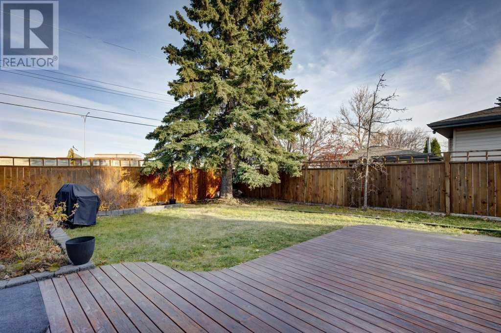 5416 Ladbrooke Drive Sw, Calgary, Alberta  T3E 5X8 - Photo 27 - A2176809