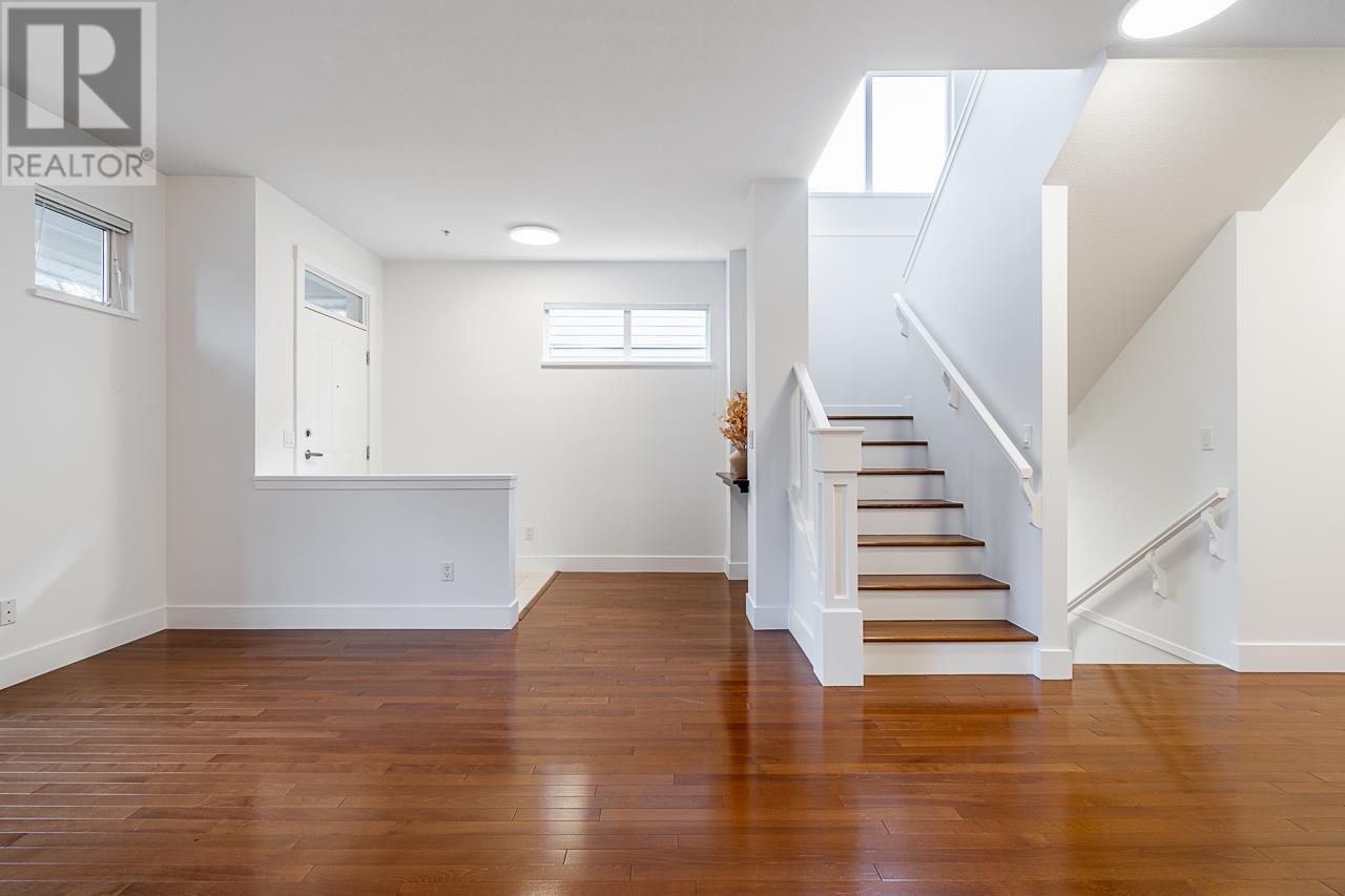980 W 58th Avenue, Vancouver, British Columbia  V6P 6Y3 - Photo 9 - R2947589