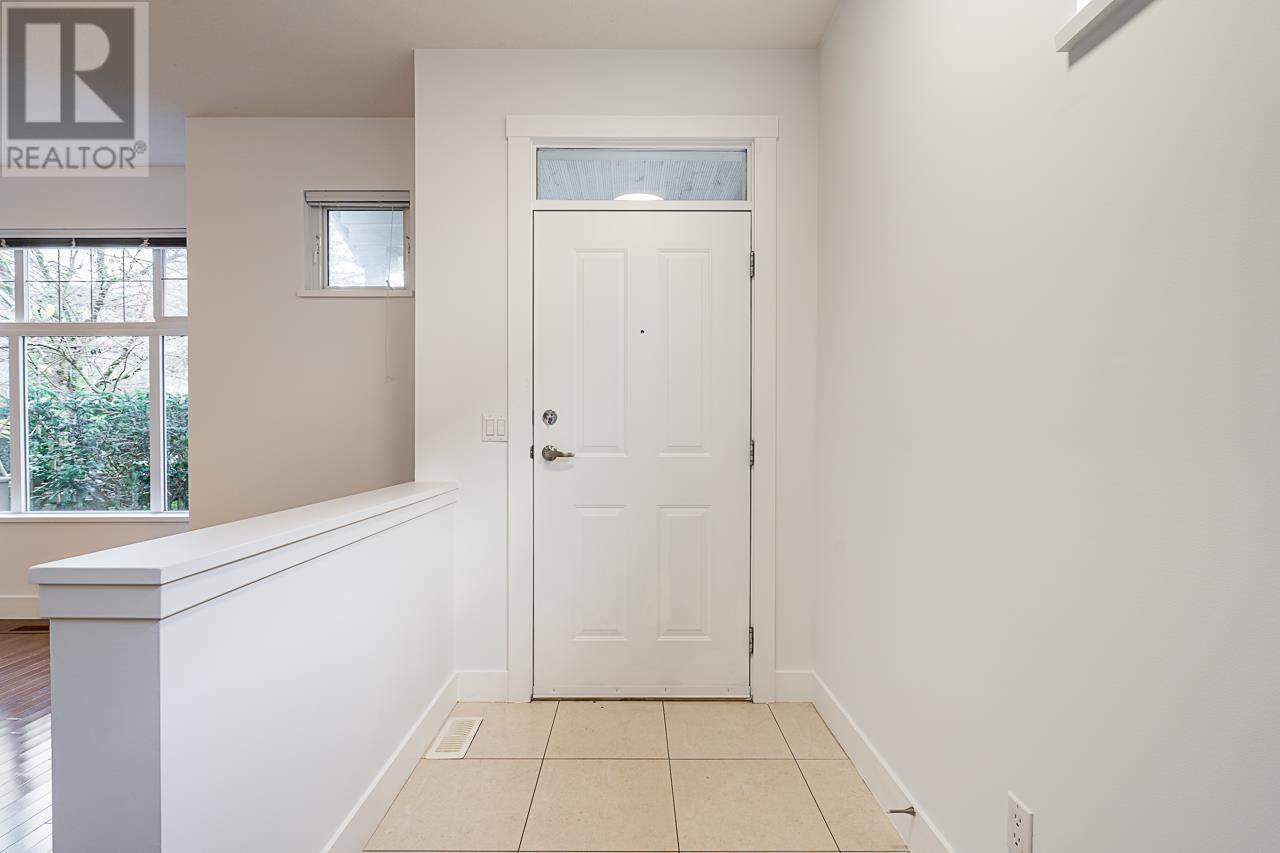 980 W 58th Avenue, Vancouver, British Columbia  V6P 6Y3 - Photo 4 - R2947589