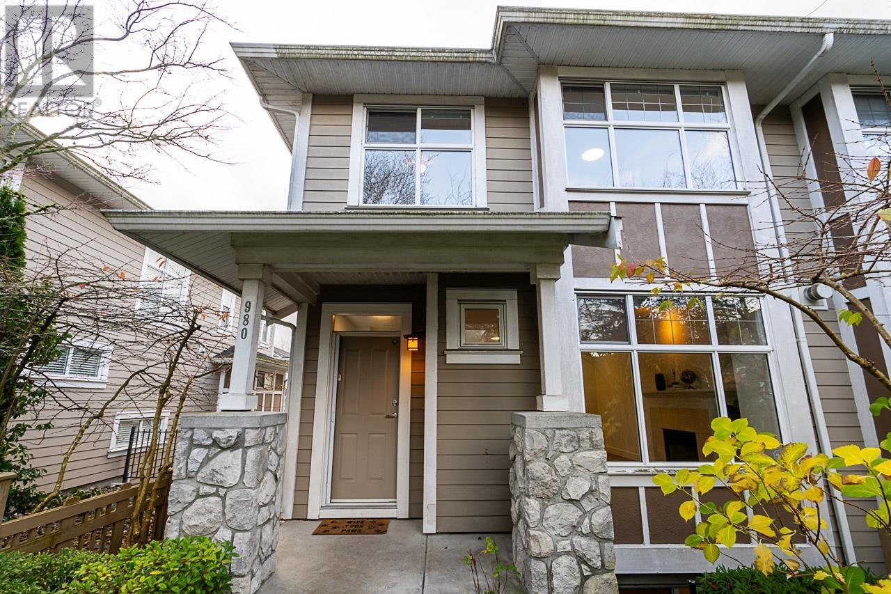 980 W 58th Avenue, Vancouver, British Columbia  V6P 6Y3 - Photo 2 - R2947589