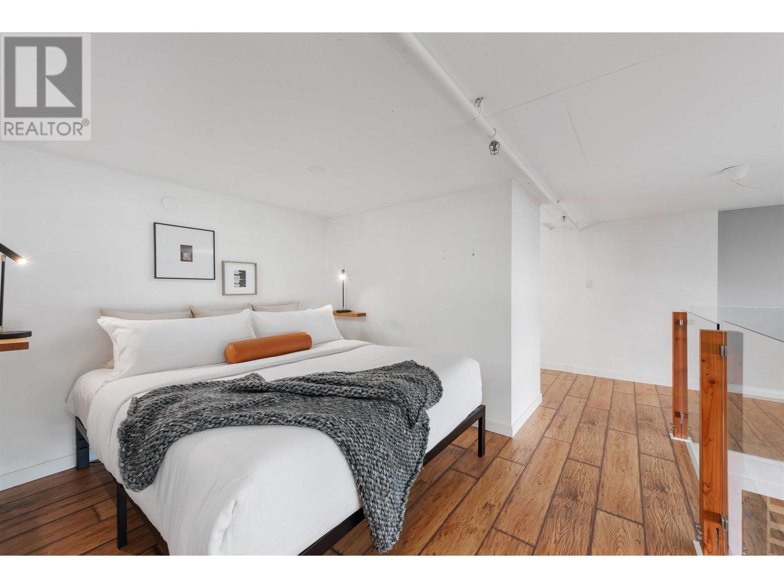 Listing Picture 14 of 24 : 204 2001 WALL STREET, Vancouver / 溫哥華 - 魯藝地產 Yvonne Lu Group - MLS Medallion Club Member