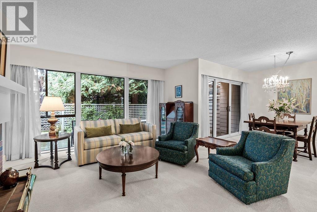 Listing Picture 10 of 40 : 4011 VINE STREET, Vancouver / 溫哥華 - 魯藝地產 Yvonne Lu Group - MLS Medallion Club Member