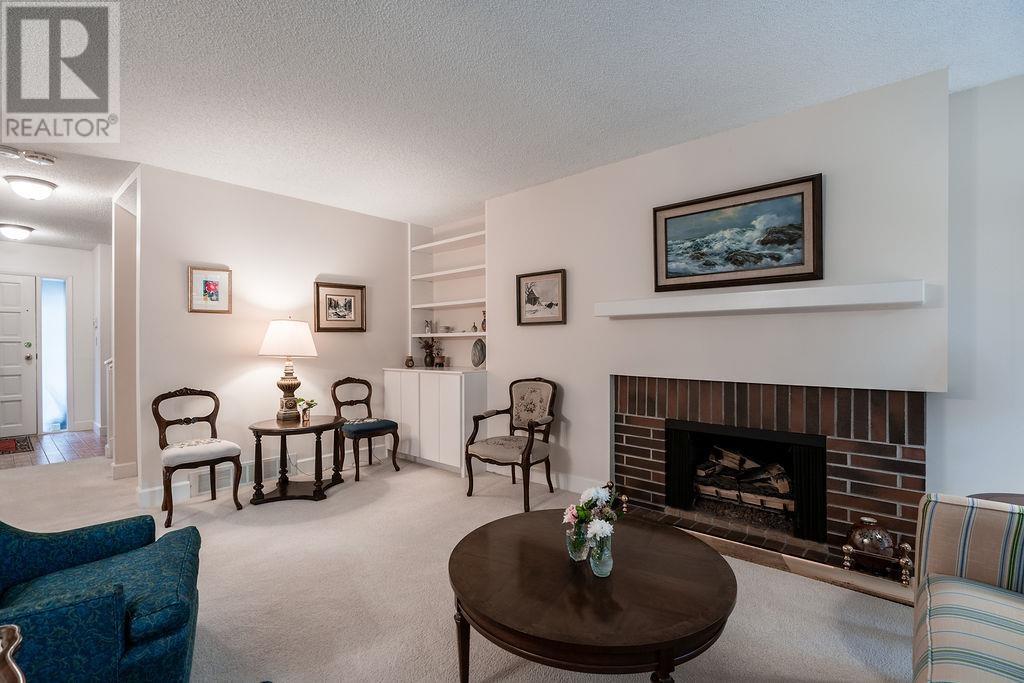 Listing Picture 12 of 40 : 4011 VINE STREET, Vancouver / 溫哥華 - 魯藝地產 Yvonne Lu Group - MLS Medallion Club Member