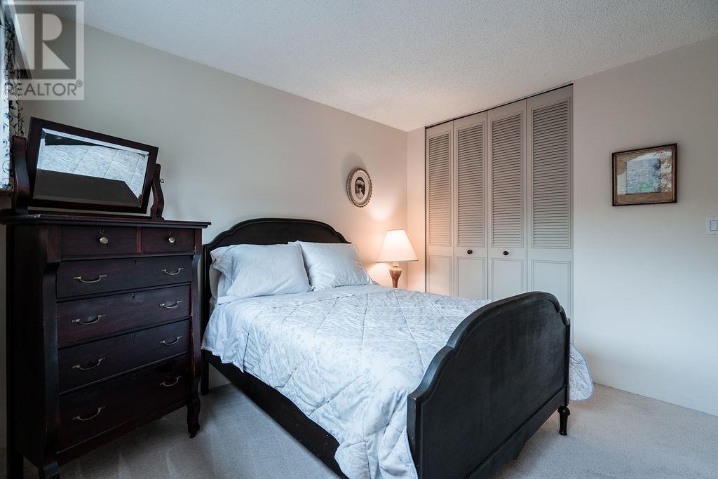 Listing Picture 40 of 40 : 4011 VINE STREET, Vancouver / 溫哥華 - 魯藝地產 Yvonne Lu Group - MLS Medallion Club Member