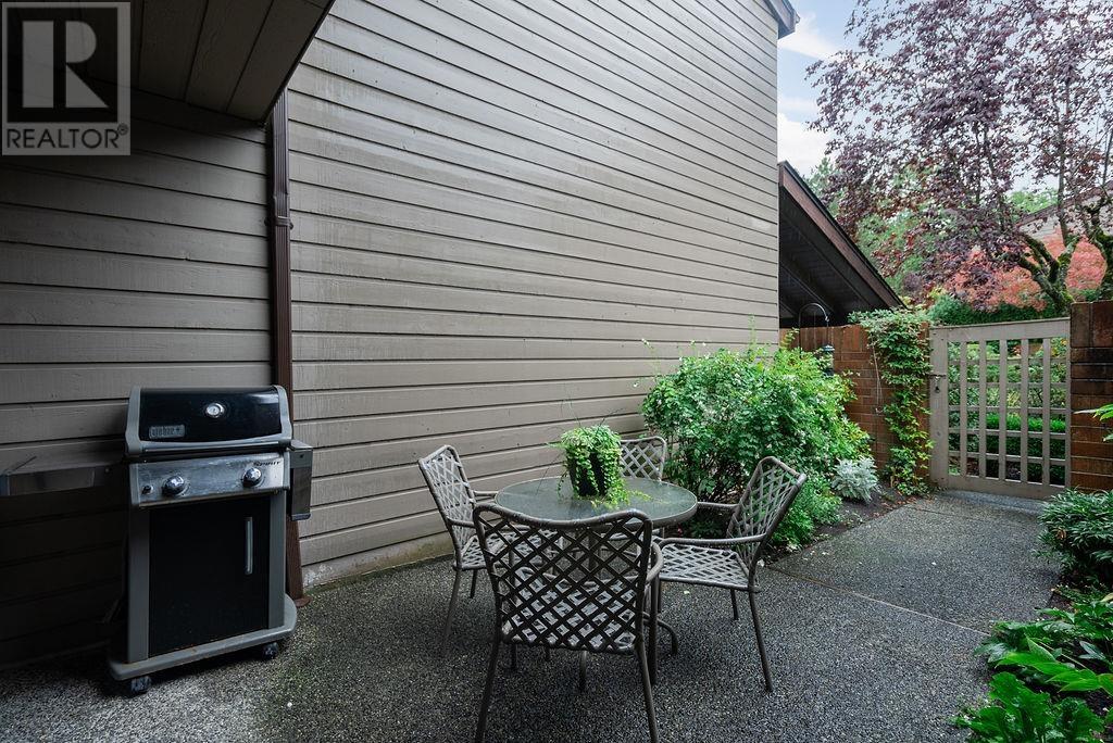 Listing Picture 7 of 40 : 4011 VINE STREET, Vancouver / 溫哥華 - 魯藝地產 Yvonne Lu Group - MLS Medallion Club Member