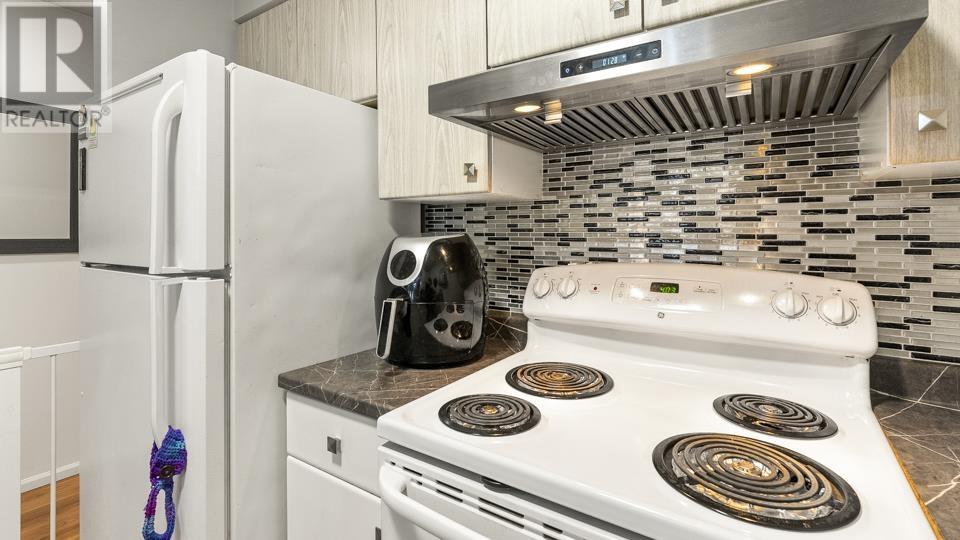 Listing Picture 11 of 27 : 323 8611 GENERAL CURRIE ROAD, Richmond / 烈治文 - 魯藝地產 Yvonne Lu Group - MLS Medallion Club Member