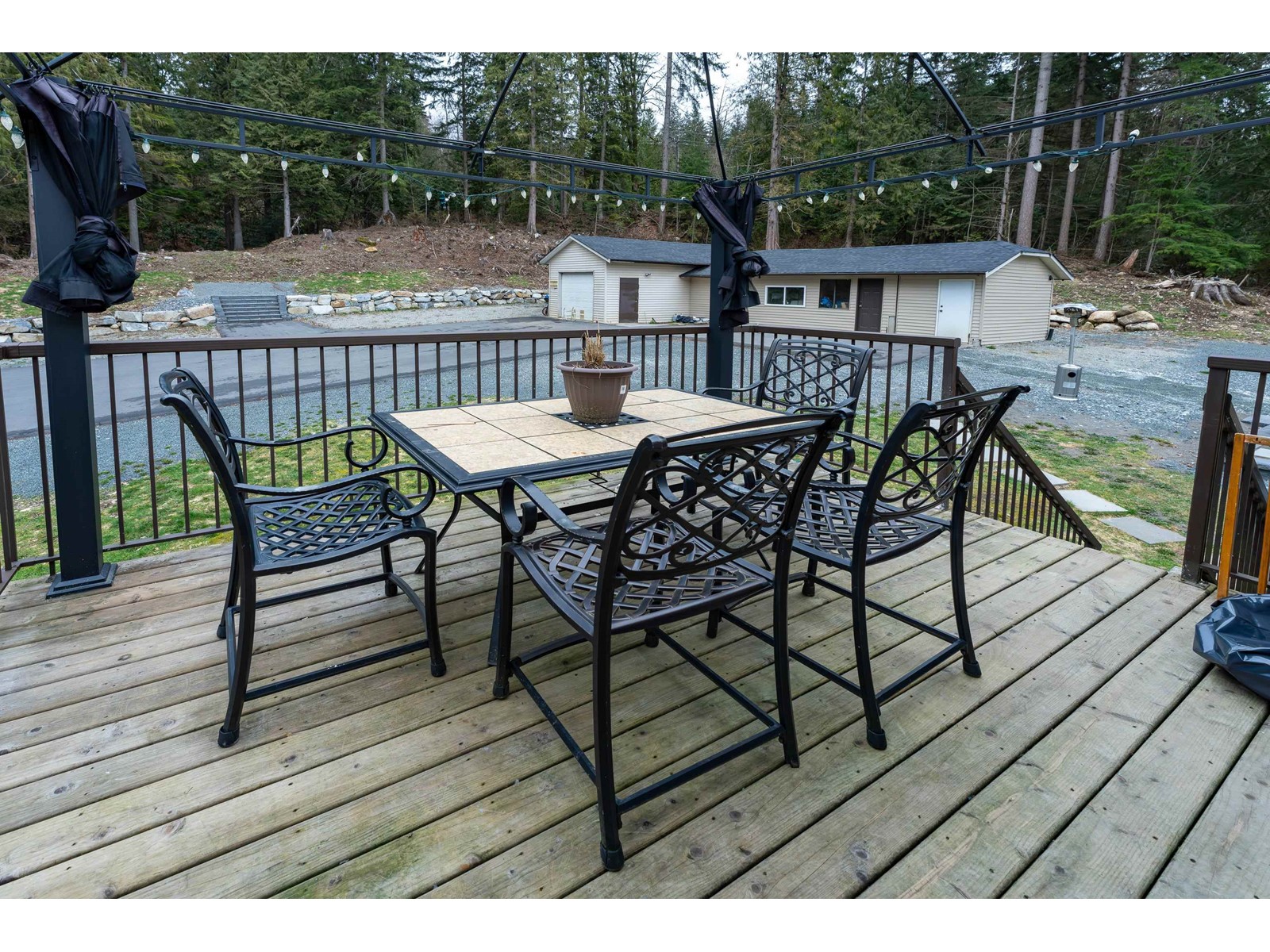 32555 Richards Avenue, Mission, British Columbia  V2V 7E6 - Photo 12 - R2947685