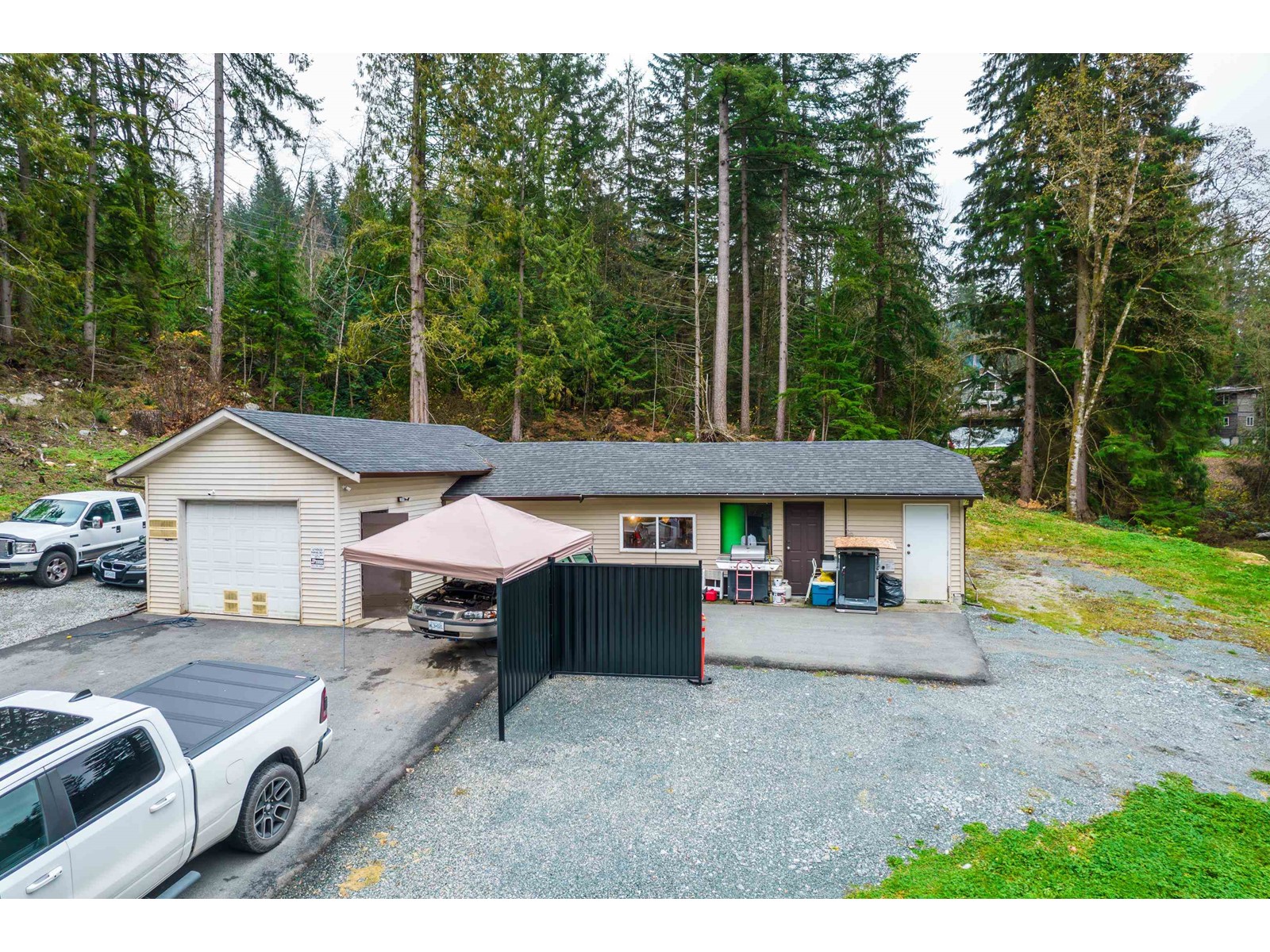 32555 Richards Avenue, Mission, British Columbia  V2V 7E6 - Photo 25 - R2947685