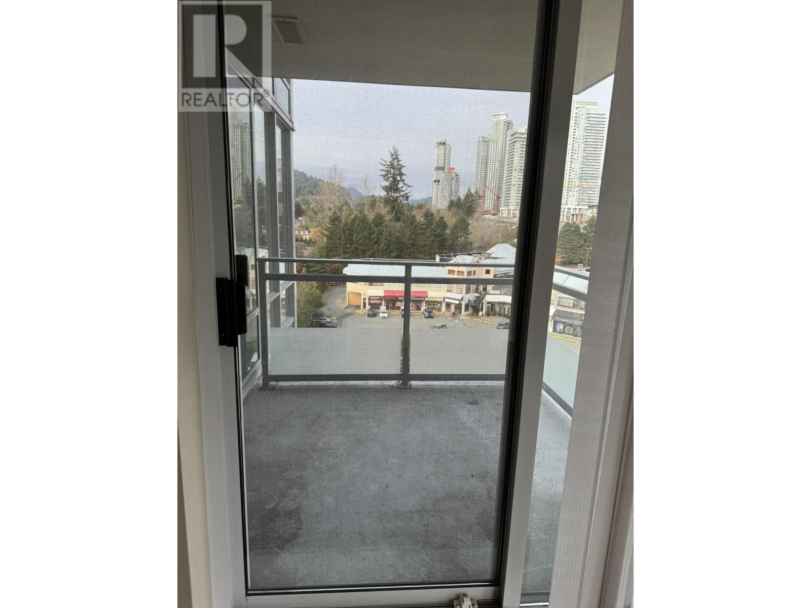 Listing Picture 19 of 30 : 908 9868 CAMERON STREET, Burnaby / 本拿比 - 魯藝地產 Yvonne Lu Group - MLS Medallion Club Member