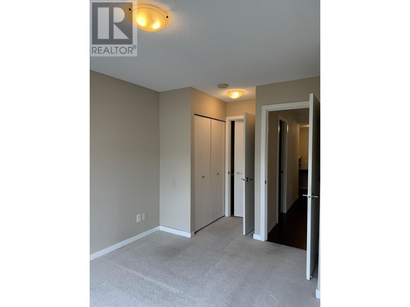 Listing Picture 13 of 30 : 908 9868 CAMERON STREET, Burnaby / 本拿比 - 魯藝地產 Yvonne Lu Group - MLS Medallion Club Member