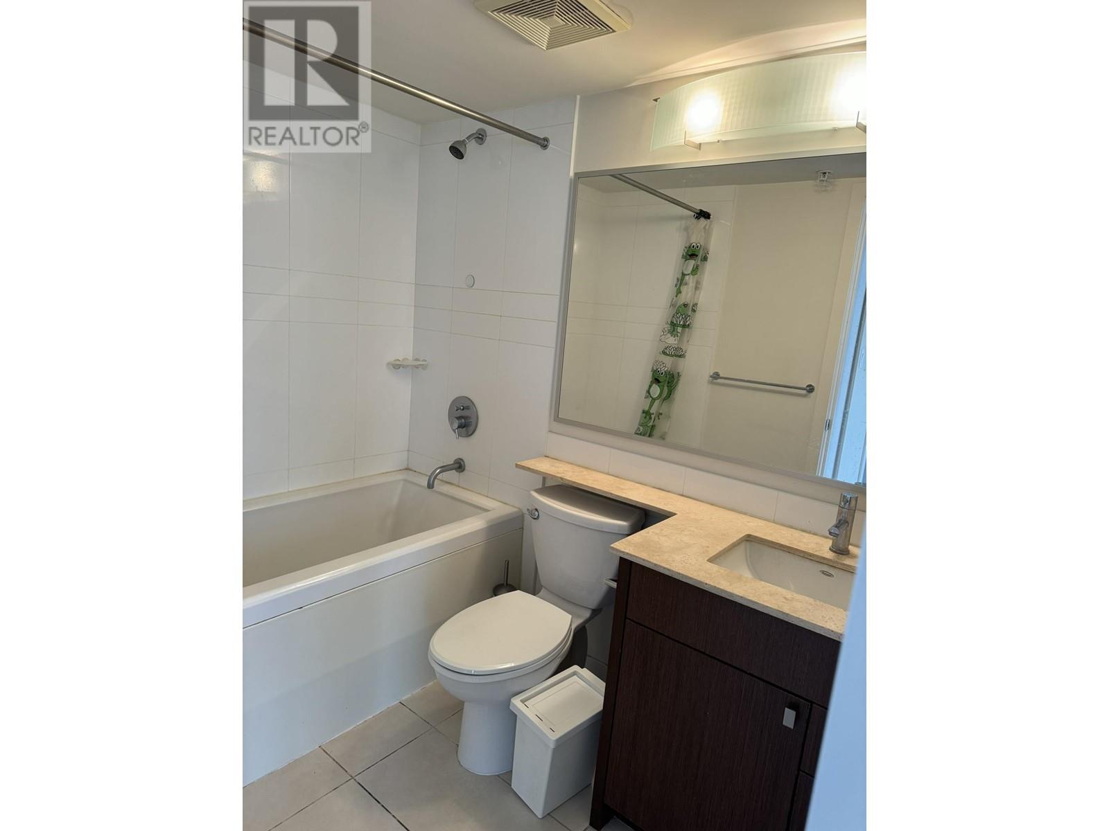 Listing Picture 12 of 30 : 908 9868 CAMERON STREET, Burnaby / 本拿比 - 魯藝地產 Yvonne Lu Group - MLS Medallion Club Member