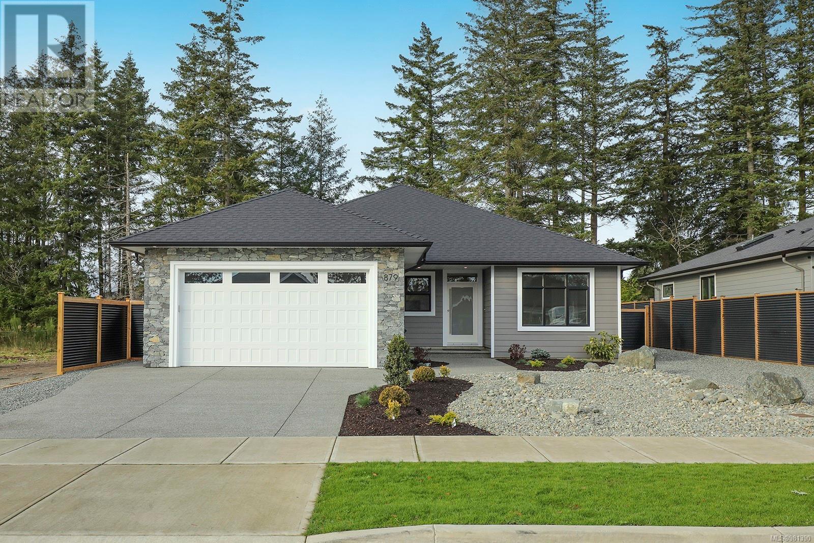 879 Hercules Pl, Comox, British Columbia  V9M 0C8 - Photo 12 - 981390