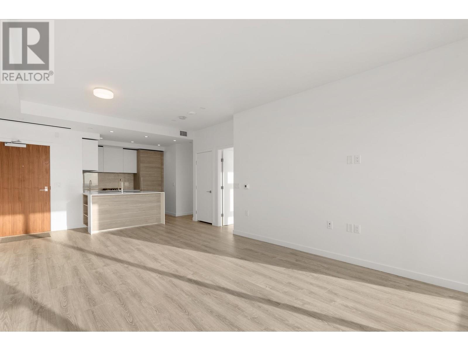 2701 680 Quayside Drive, New Westminster, British Columbia V3M 0P2 - Photo 7 - R2947561