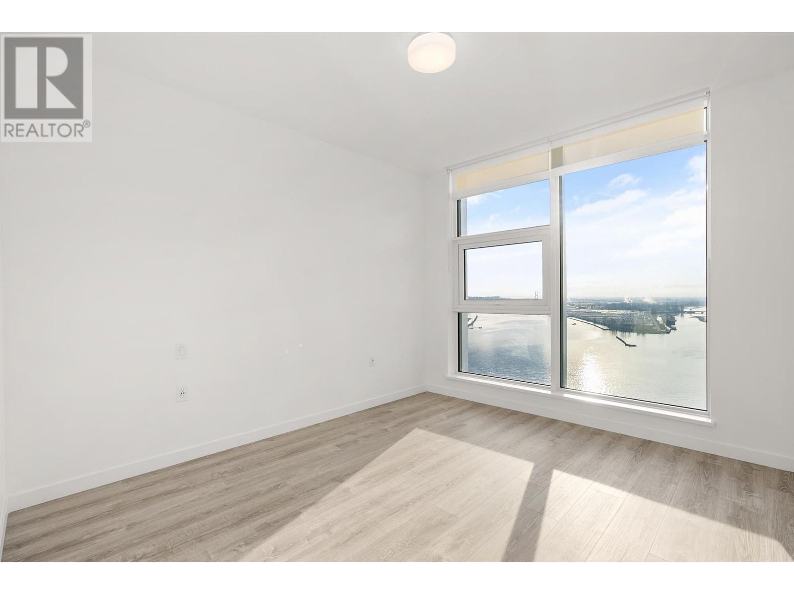 2701 680 Quayside Drive, New Westminster, British Columbia V3M 0P2 - Photo 13 - R2947561