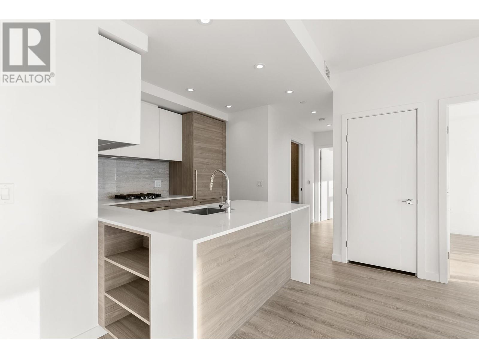2701 680 Quayside Drive, New Westminster, British Columbia V3M 0P2 - Photo 6 - R2947561