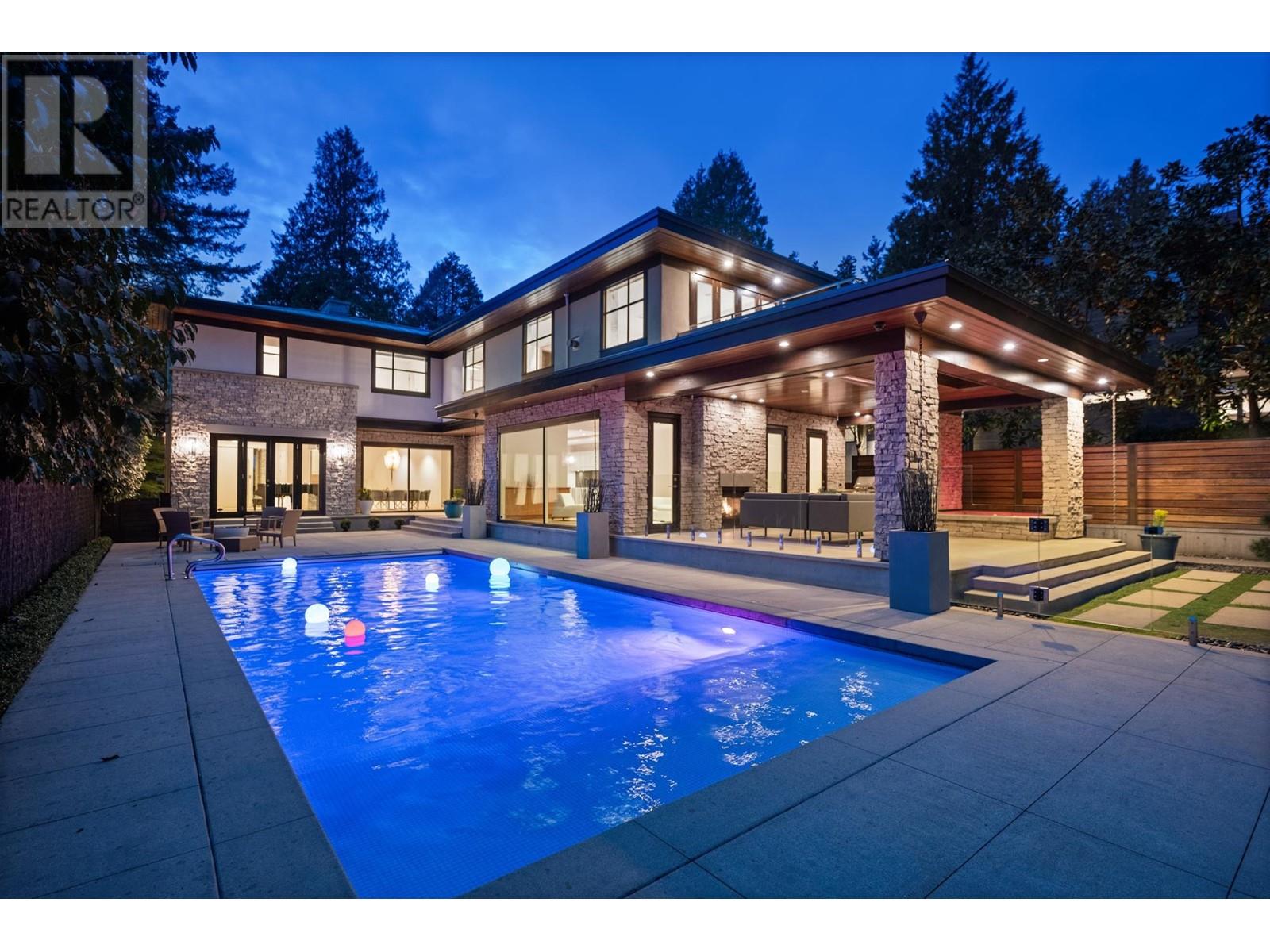 Listing Picture 7 of 40 : 6350 MACDONALD STREET, Vancouver / 溫哥華 - 魯藝地產 Yvonne Lu Group - MLS Medallion Club Member