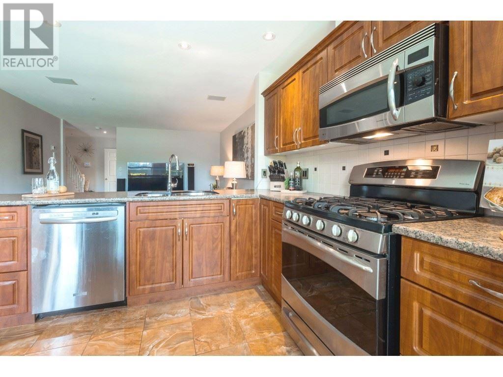 Property at 53 758 RIVERSIDE DRIVE image 4