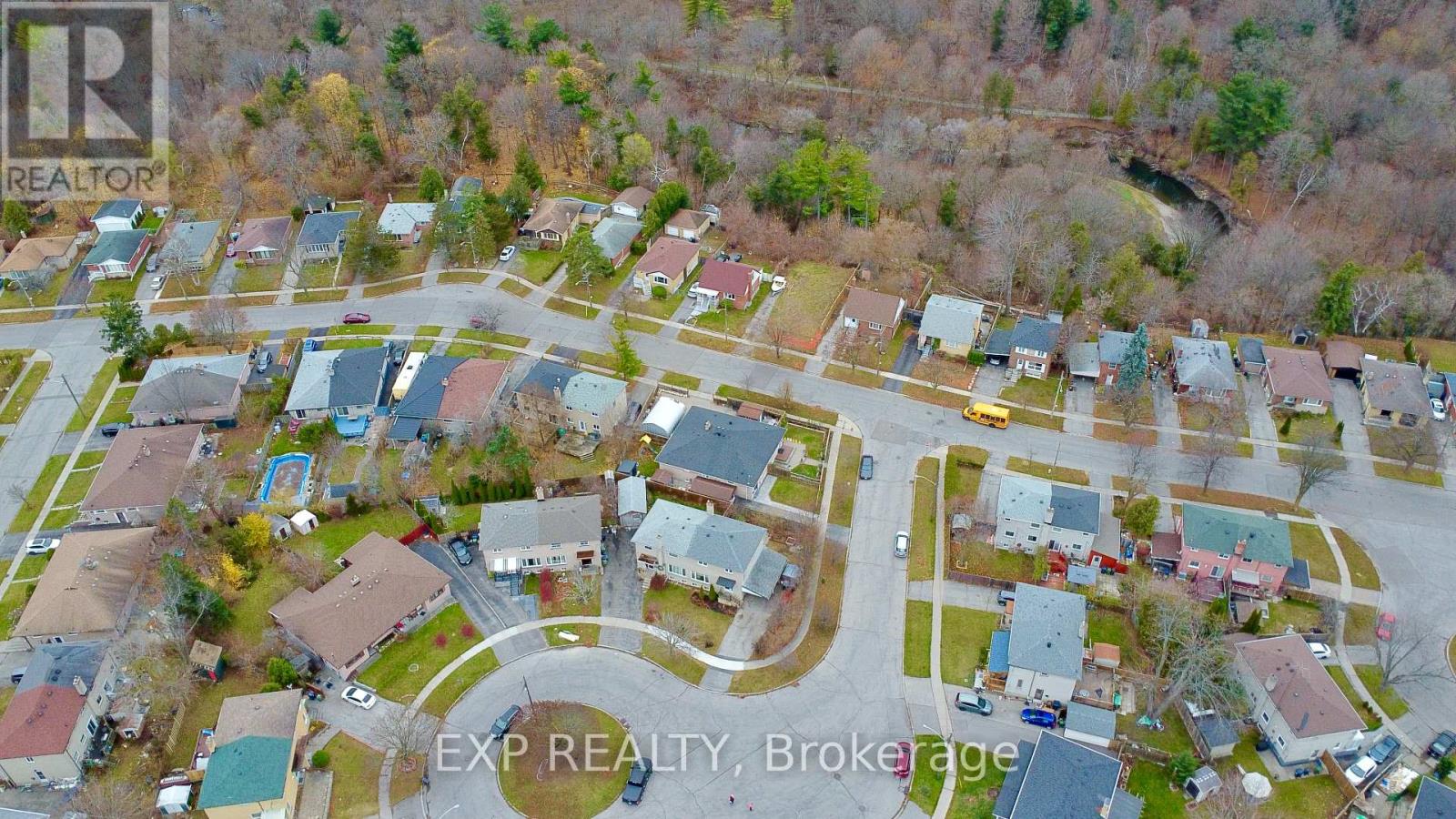 Property at 44 ATHENIA COURT image 3