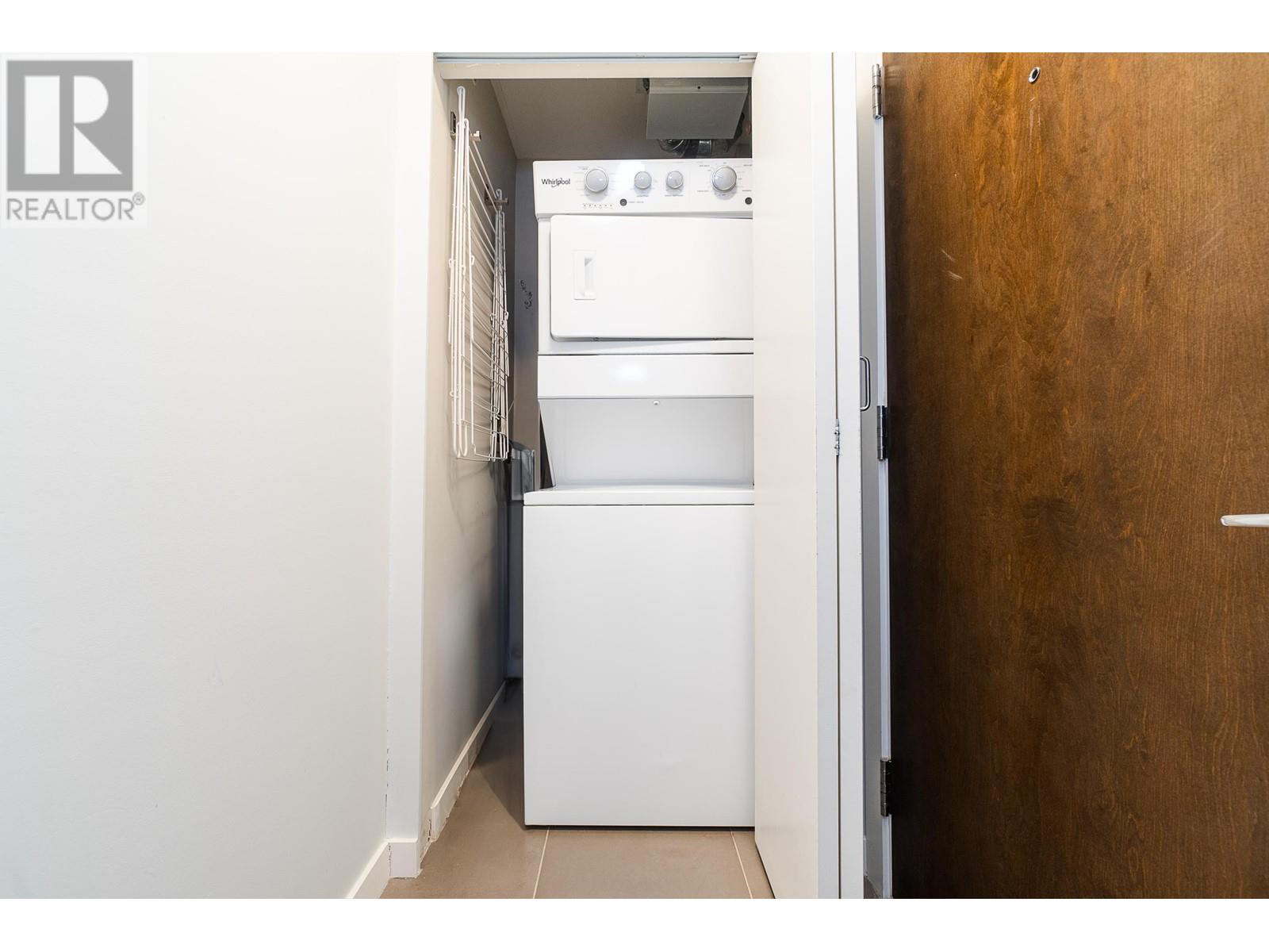 Listing Picture 16 of 22 : 1205 4888 BRENTWOOD DRIVE, Burnaby / 本拿比 - 魯藝地產 Yvonne Lu Group - MLS Medallion Club Member