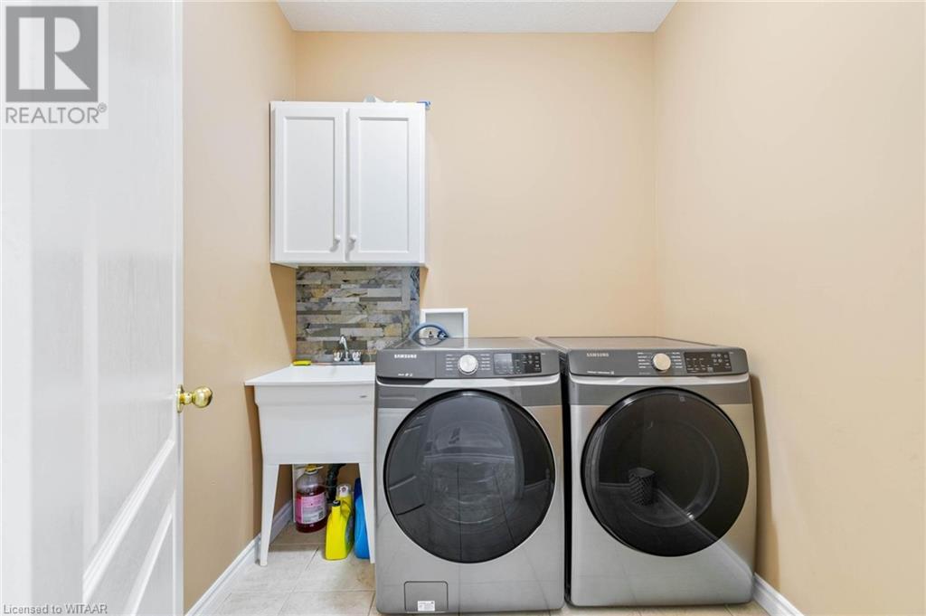 451 Fairway Road, Woodstock, Ontario  N4T 0E1 - Photo 23 - 40682056