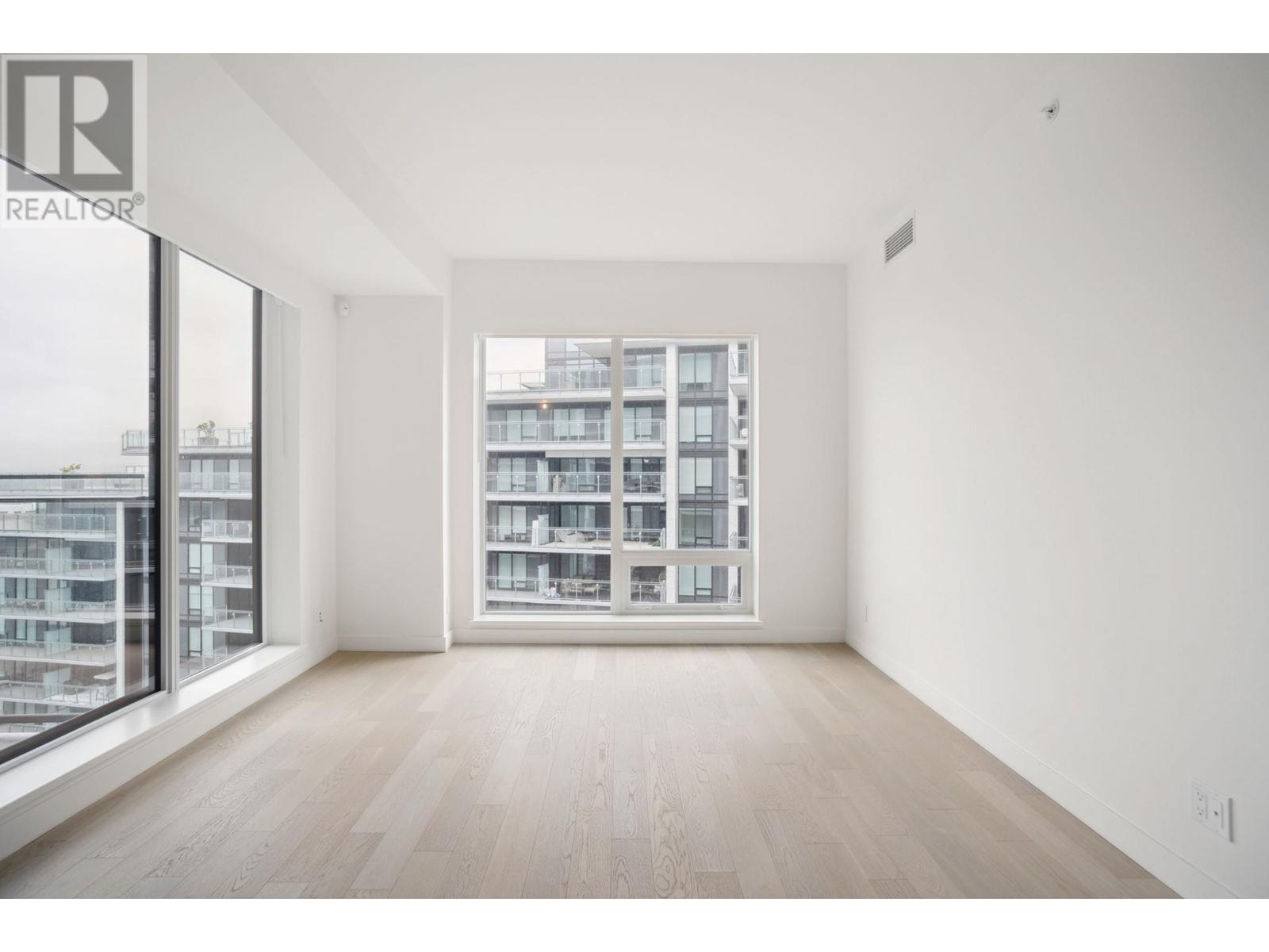 Listing Picture 18 of 28 : 907 6811 PEARSON WAY, Richmond / 烈治文 - 魯藝地產 Yvonne Lu Group - MLS Medallion Club Member