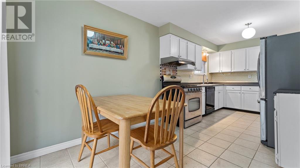 203 Brantwood Park Road, Brantford, Ontario  N3P 1Y8 - Photo 26 - 40681997