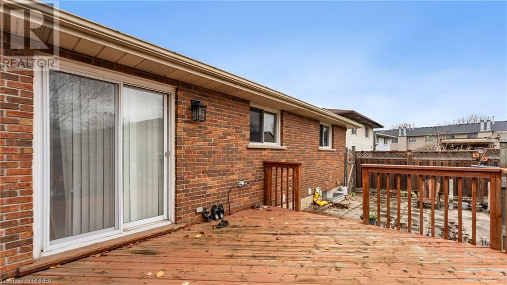 203 Brantwood Park Road, Brantford, Ontario  N3P 1Y8 - Photo 33 - 40681997