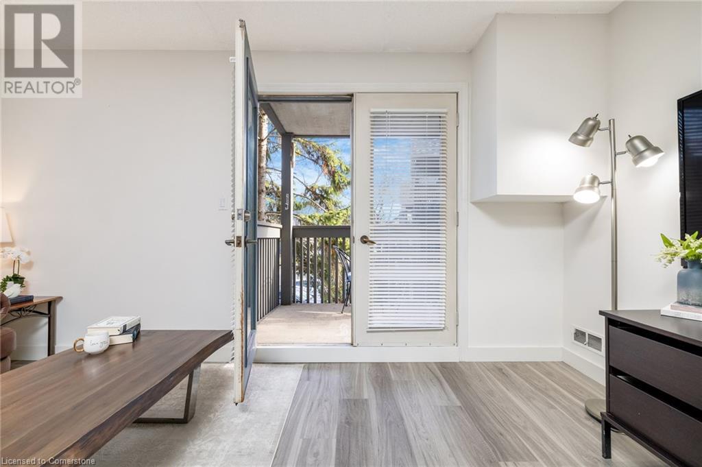 2030 Cleaver Avenue Unit# 212, Burlington, Ontario  L7M 4C3 - Photo 7 - 40681774